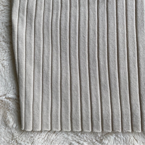 Rib Knit Biker Shorts - Picture 8 of 9